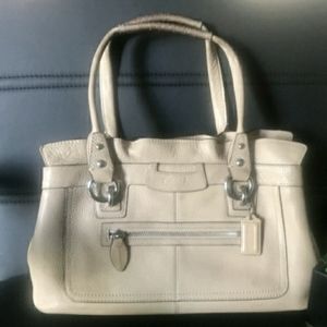 Beige coach leather shoulder bag